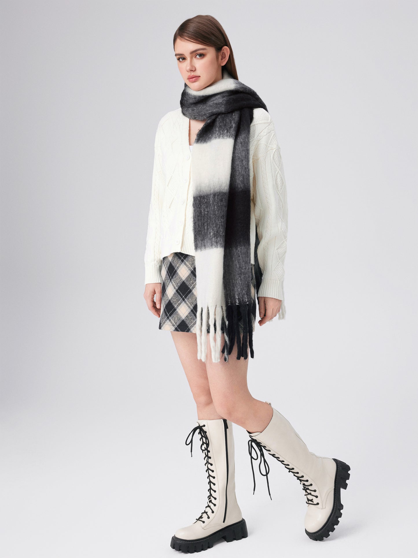 Quinn Tassel Plaid-Schal