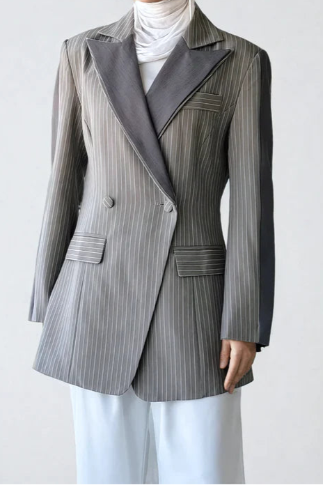 Elaine Peak Lapel Double-Breasted Blazer