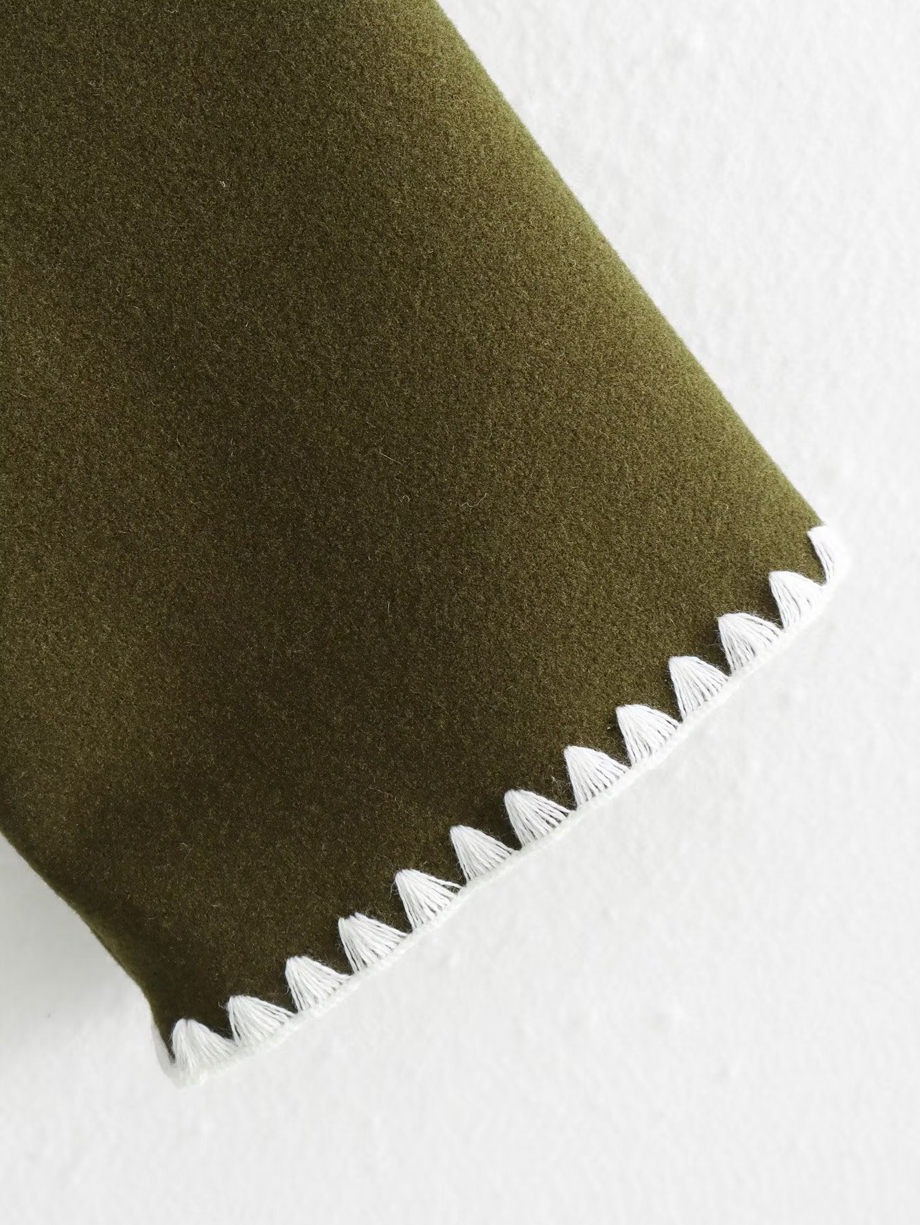 Kiyana Stickerei Trim Schal Mantel