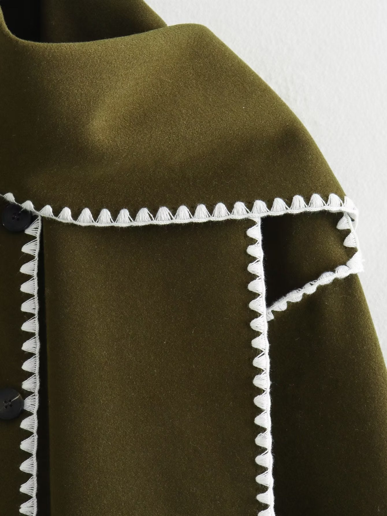 Kiyana Stickerei Trim Schal Mantel