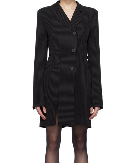 Carmela Blazerkleid mit Nadelstreifen