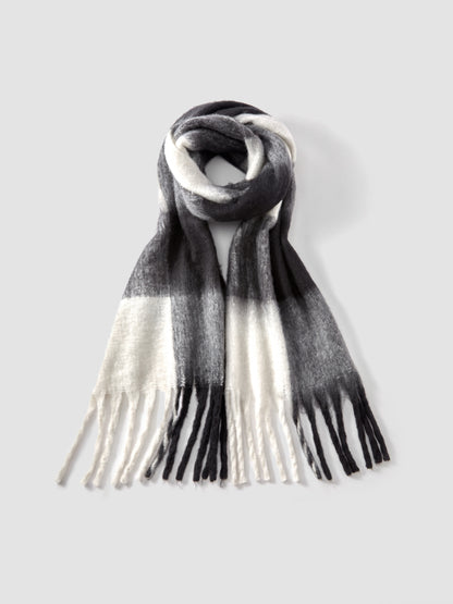 Quinn Tassel Plaid Scarf