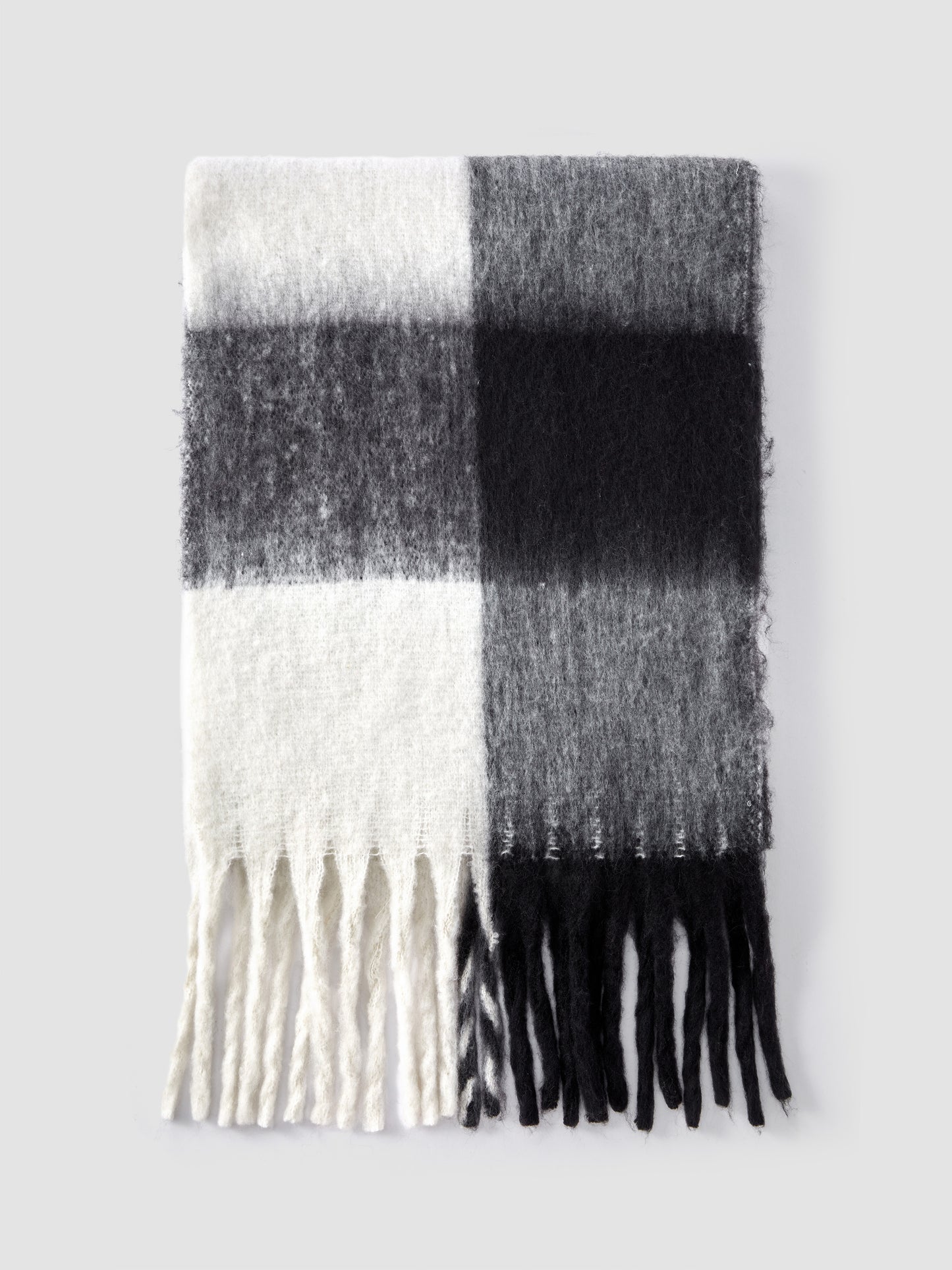 Quinn Tassel Plaid Scarf