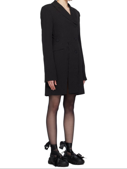 Carmela Blazerkleid mit Nadelstreifen