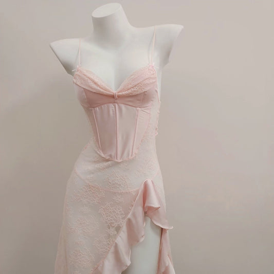 Verona - Robe Vintage asymétrique en dentelle