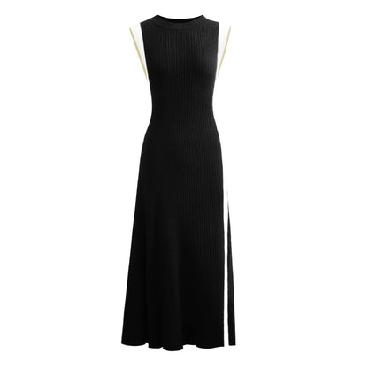 Rowena Geripptes Midikleid mit Rundhalsausschnitt