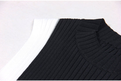 Rowena Geripptes Midikleid mit Rundhalsausschnitt