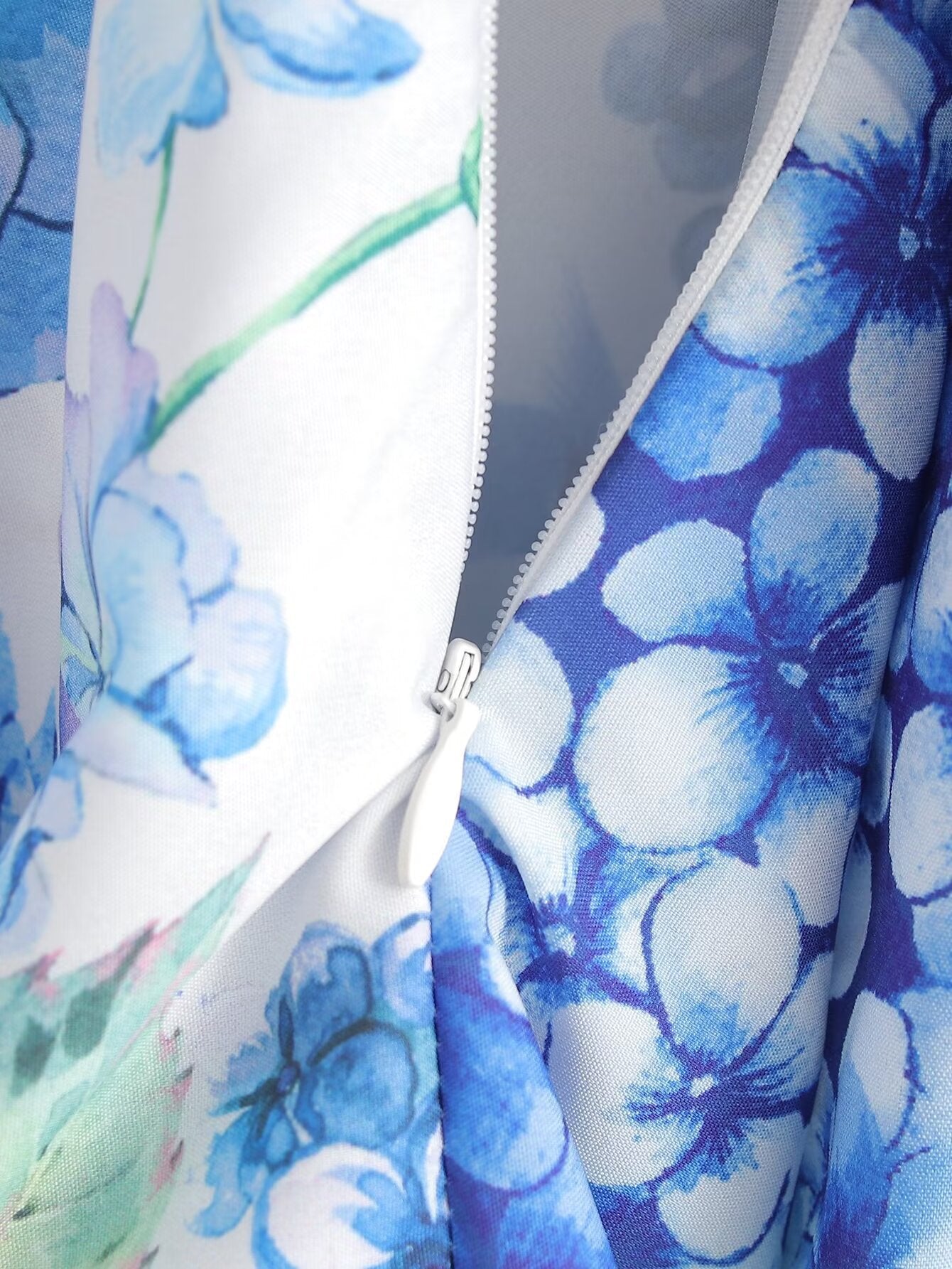 Lark Floral Bubble Sleeve Kleid