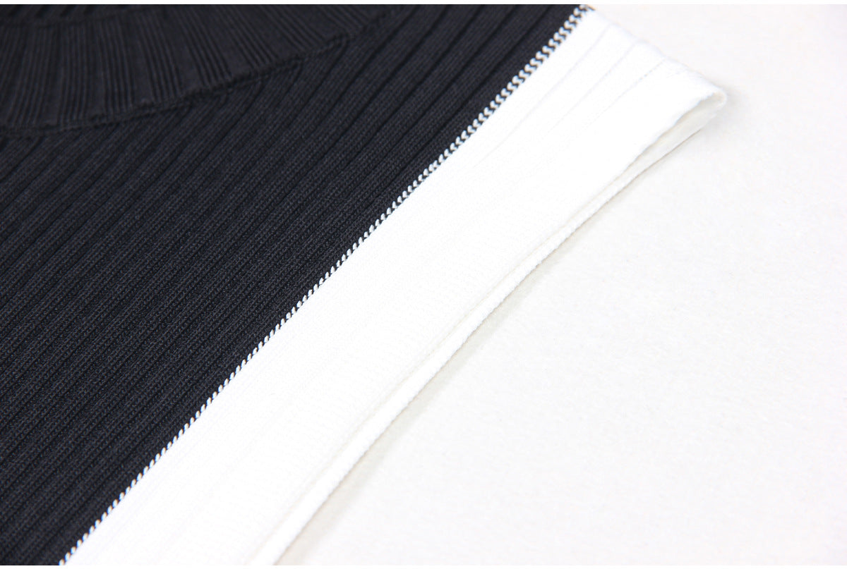 Rowena Geripptes Midikleid mit Rundhalsausschnitt