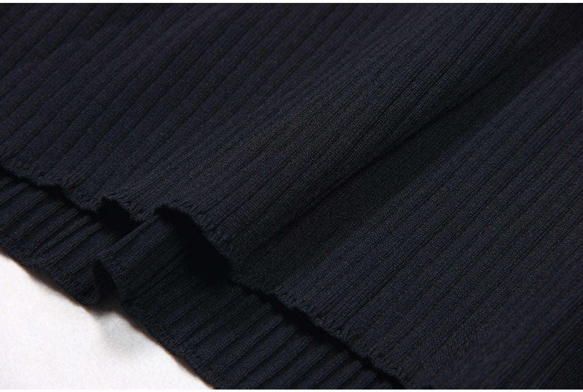 Rowena Geripptes Midikleid mit Rundhalsausschnitt