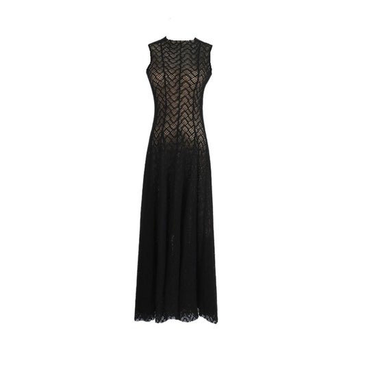 Mikaela - Robe en dentelle transparente à col haut